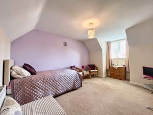 Photo 17- click for photo gallery